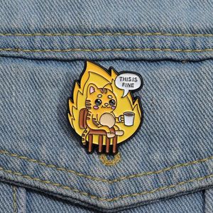 Flame Coffee Cat Enamel Pins Niestandardowe to jest drobne broszki odznaki klapowe kreskówkowe biżuteria dla przyjaciół dla przyjaciół