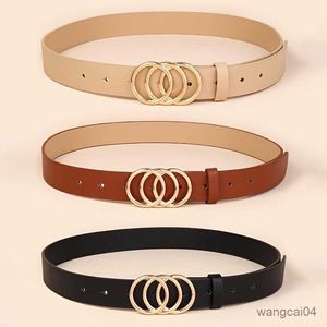 أحزمة Womens Pu Fashion Belt مع Triple Metal Ring Buckle أحادية الحجم على نمط الشارع لعطلة College Party Weeken