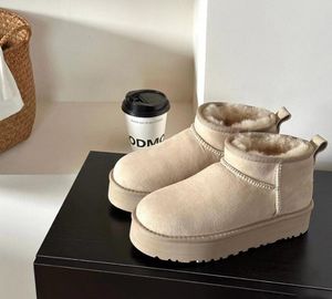 2023 Ultra Mini Boot Designer Womans Platform Snow Boots Australia Fur Fur أحذية دافئة حقيقية من الجلد الكستناء في الكاحل الرقيق للنساء 003