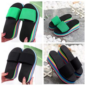 Chinelos femininos unilaterais estilo espinha de peixe, sandálias de sola grossa de arco-íris de verão, salto alto, agasalhos de internet casual beach wear GAI flip-flop 36-41