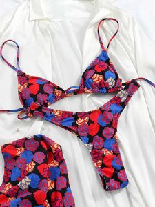 Kadın mayo rinabe t şeklinde bikini bandaj mayo biquini çiçek baskı mayo kadın mayo bandeau bikini seti j240319