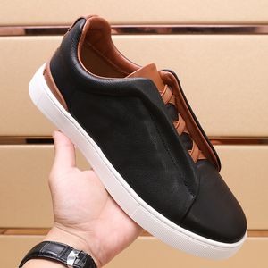 Neues italienisches Leder für Männer echt weiß lässiger Outdoor im Freien bequeme Männer Sneaker Sport Tennis Designer Schuhe A3 489