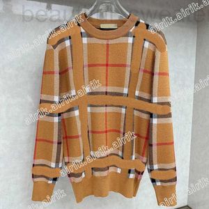 Men's Sweaters designer Designer Casual Knit Sweater Autumn Winter Crewneck Fashion Luxury Plaid With Long Sleeves 065G