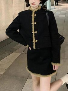 Arbetsklänningar vinter elegant två bit set kvinnor mode lapptäcke vintage smal mini kjol set kvinnlig långärmad kinesisk stil kostym 2024