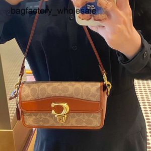 Counter High Quality Luxury Explosive Shoulder Fashion Bag New Womens Studio Stick Bag with Lacquer Flap Single Shoulder Crossbody Double Underarm Postman Bag