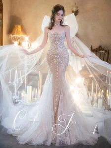 Wunderschöne Daimond Meerjungfrau Brautkleider Kristalle Perlen Braut sexy handgefertigter Schatz Ausschnitt Perlen -Sweep -Zug Custom Made Plus Size Wed Gown 403