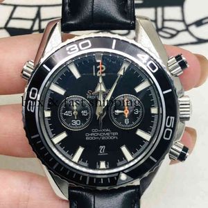 Chronograph Superclone Watches Watches Wrist Luxury Fashion Designer Automatic Mechanical Five Needle Black Leath