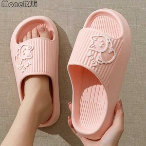 Kapcie Summer Women Beach Gruba platforma Slajdy Eva Held House Flip Flip Flops Ladies Fashion Sofe Sole Cloud Sandals028 H240322