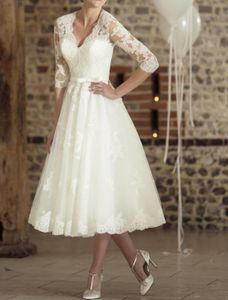 Vintage Short Tulle V-Neck Lace Wedding Dresses With Belt A-Line Ivory 3/4 Sleeve Above Ankle Length Buttons Back Bridal Gowns for Women