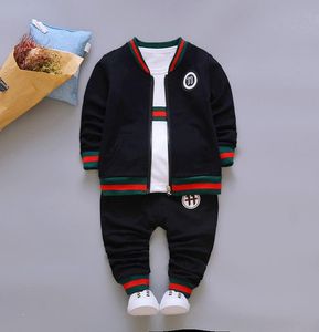 Cappotto Set di abbigliamento Bambini Giacca da neonatoT ShirtPantaloni Ragazzi Autunno Bambini Tute sportive Set di vestiti per ragazzi8527672