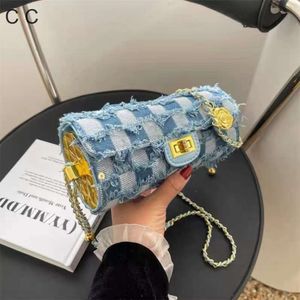 Handbag luxury factory wholesale retail free shipping Spring/Summer New denim Barbie Dragon cylinder bag niche texture trend small fragrance mobile phone Bag