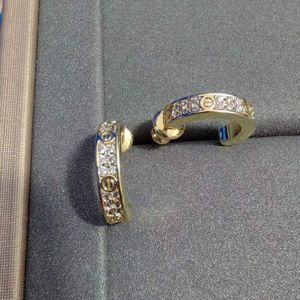 2024 Original Brand Designer Girls CA AAA Diamond Screw Stud Hoop Earring 18K Gold Women Logo Grave Love Earrings Wedding Party Jewelry
