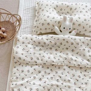 Quilts Cotton Muslin Quilted Baby Blanket Vintage Toddler Floral Blanket -Rose 120x150cm 240321