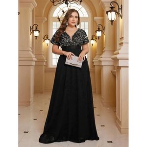 Srebrna i czarna sukienka z szyfonem w rozmiarze w rozmiarze 4xl5xl duży rozmiar czarny krótko-śluzowy szyfonowy sukienka dla kobiet 240320