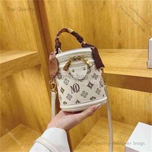 Designer-Tasche, Einkaufstasche, Designer-Tasche, super niedrig, Seide, alte Blume, Frühlingsstil, Textur, Nische, Eimertasche, beliebter Seidenschal, modischer Anhänger