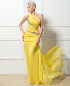 Graziosi abiti da sera lunghi in chiffon giallo 3D Abiti da ballo OneShoulder Aline Perline Abiti da sera formali Occasioni speciali Dre6699208