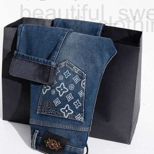 Men's Jeans designer Designer Luxury jeans for men Italian Wear with Thickened Cow Goods and Velvet to Keep Warm Versatile Trendy Pants A08X QHHO