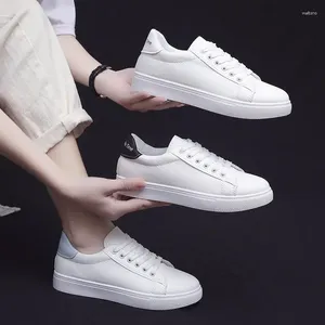 Casual Shoes Women skóra 2024 Spring Fashion White Round Business Office Flats Męs