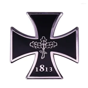 Brosches 1813 Iron Cross Brosch tyska militär emalj Pin Retro Punk Style Badge Jewelry