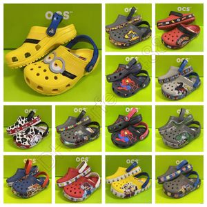 صندل EVA Kids Crocclog Crocodile Shoes غير انزلاق خفيفة الوزن مريحة عالية الجودة الأطفال الصيفي شاطئ الشاطئ Slides Slippers Cartoon Slippers A-17