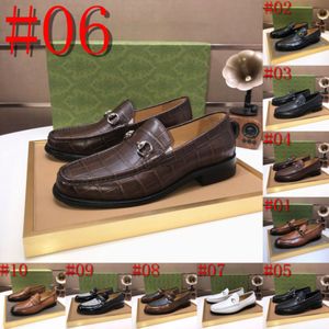 40Modello Oro Scarpe ricamate fatte a mano Uomo Punta tonda Fiore Designer Appartamenti Mocassini Scarpe Mail Slip On Scarpe da sposa di lusso Uomo