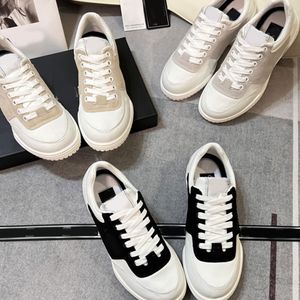 Casual Shoes Women Designer Canvas Shoes Travel Leather Läder Lace-Up Sneaker Fashion Stricked Calfskin Lady Flat Running Trainers Letters Woman Shoe Platform Shoe