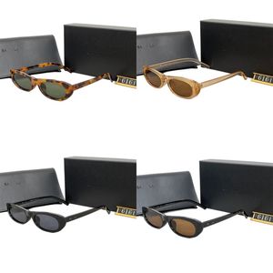 Venda quente mulheres óculos de sol designer letras de prata espelho pernas clássico quadro completo moda óculos lentes ovais condução óculos de sol masculino na moda 2024 hj069 C4