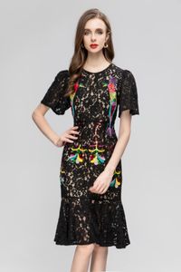 2024 Summer Retro Sequin Beading Women's Dress Lace O-Neck dragkedja Kortärmad Kvinnas avslappnade långa klänningar AS0104