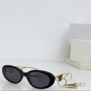 Ny modedesign Små ovala solglasögon 62ws acetatram metalltempel Enkel och populär stil utomhus UV400 -skyddsglasögon med utsökt hänge