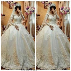 Lace Appliques A-Line Wedding Dresses 2019 Modest Custom Bridal Gowns Beading Formal Vestidos De Mariee Wedding Wear Cheap Long