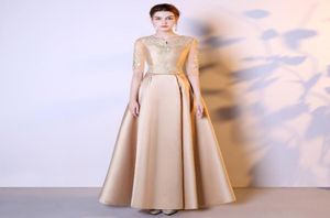 Gold Satin Long Evening Dresses With Lace Brodery 2019 Halv ärmar Promklänningar Golvlängd Formell klänningar3394276