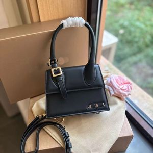 Kvinnor Purse Designer Bag axelväskor Fashion Luxury Handväska läder Crossbody Tote Stora kapacitet Handväskor i flera färger Retro högkvalitativa plånböcker