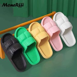 Slippers Cloud Women Summer Beach Sandals Korean Thick Platform For Men Home Flip Flops Ladies Fashion Soft Sole Slides H240325