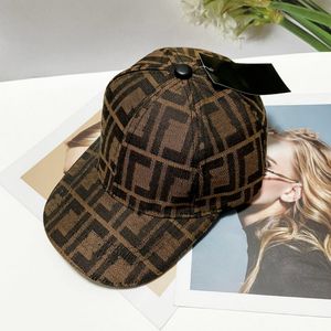 Designer Ball Caps Fashion Men Women Luxury Hat Classical Full Letter Logo Baseball Cap Street Trend Sunvisor Hat Storlek Justerbar