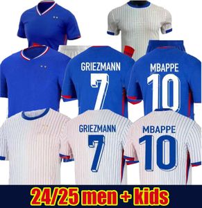 2024 25 Maglie da calcio a casa in trasferta Kit Kit Benzema Giroud Mbappe Griezmann Saliba Pavard Kante Thuram Maillot de Foot Equipe Football Shirt