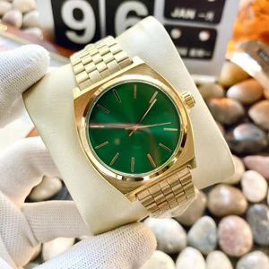 Nixo Fashion para Watch Retro Square Dial Small Gold Watch Mężczyźni i kobiety Hip Hop Steel Band Watch274d