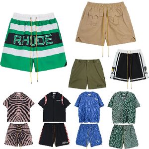 24 mais novo rhude shorts designer shorts tshirt homens shorts verão moda praia calças homens de alta qualidade streetwear vermelho azul preto amarelo verde calças shorts masculinos tamanho: S-XL