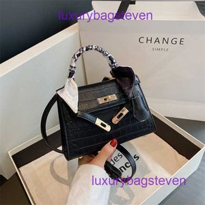 Hremms Kelyys Klassische High -End -Designer -Modetasche für Frauenhandtasche für Frauen in 2024 Neue Textur und modische Einzelschulter -Crossbody -Tasche, die mit Logo beliebt ist