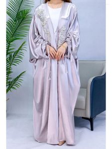 Roupas étnicas Eid Party Abaya para Mulheres Ramadan Cetim Bat Manga Caftan Cardigan Muçulmano Vestidos Largo Kaftan Islam Dubai Árabe Longo Robe