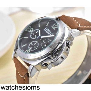 الساعات Panerass Designer Watch Luxury for Mens Mechanical Wristwatch Men Fashion Leather Band التقويم Gentleman RC94