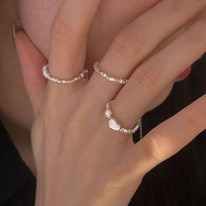 Krossad kvinnors koreanska utgåva Instagram liten unik design cool stil s silver drag justerbar och pekfingerring