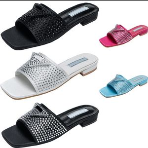 Letter Water Diamond Slippers Triangle Logo Low Heel Slipper for Women Wearing Outside Slides Thick Heel Women's Sandals
