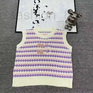 Kvinntankar Camis Designer 24 Spring/Summer New Academy Style Intercolor Stripe Sleeveless Sticke Tank Top for Women Blpf