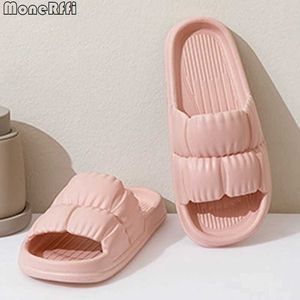 Terlik Yaz Kadınlar Plaj Kalın Platform Slaytları Eva Kapalı Ev Flip Flops Bayanlar Moda Yumuşak Sole Cloud Sandals04 H240322