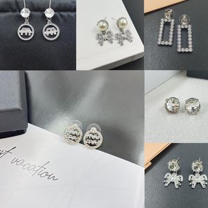 Cute M I U Series Luxury Jewelry Romantic Women's Earrings Classic 925 Sterling Silver Design Natural Round Earrings Party Party Jewelry Gifts