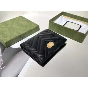 カード所有者の豪華なキーウォレットデザインエルマンファッション本革キーポーチケースパスポートホルダー付きレディースカード