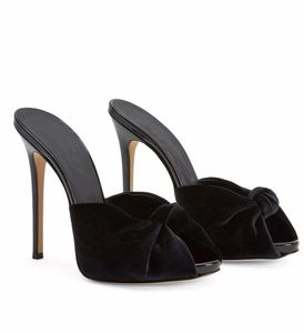 Nya lyxiga satin sandaler skor elegant bridget stilett häl båge knuten strappy kvinnor peep toe mules fest klänning bröllop lady elegant promenader höga klackar sko eu35-43