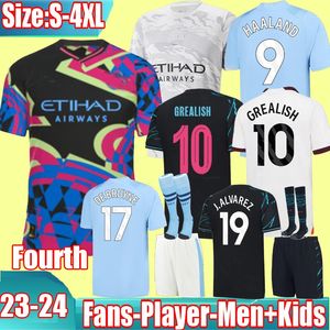 S-4XL HAALAND Dördüncü Futbol Formaları 23 24 De Bruyne Mans Şehirleri Grealish Gvardiol Foden 2023 Özel Üçüncü Futbol Gömlek Erkekler Çocuk Alvarez Rodrigo Üniformaları Yeni Yıl