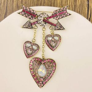 Broches de ouro cupido broche acessórios de jóias elegante rosa amor coração criativo moda strass casaco pino feminino