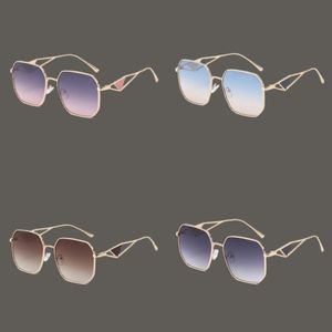 Casual solglasögon för kvinnor designer rosa fyrkantiga linser Goggle UV400 Polariserade Sonnenbrillen Metal Full Frame Plated Gold Eyewear Glasses Triangular HJ071 C4